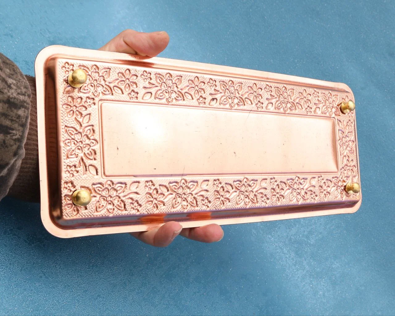رولت‌خوری مسی یاسمن
