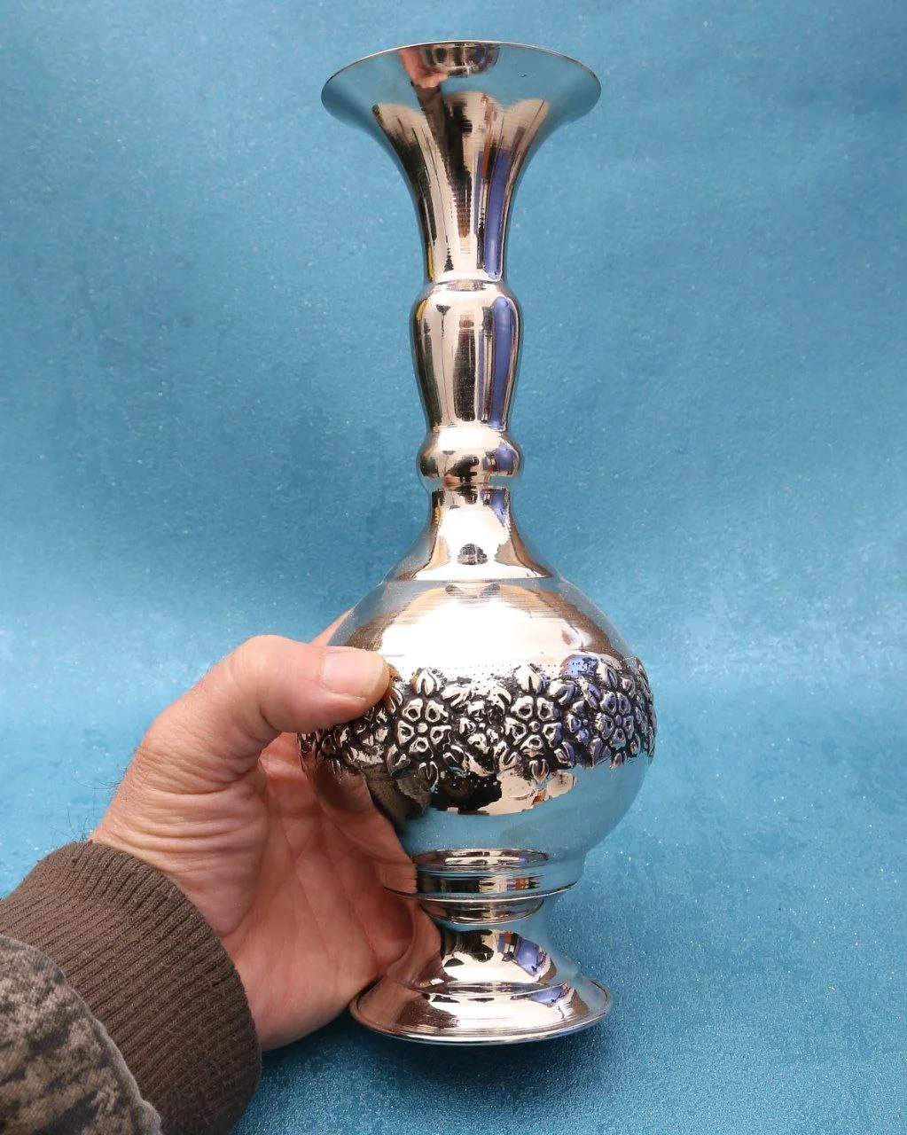گلدان مسی گلبرگ با آبکاری کروم