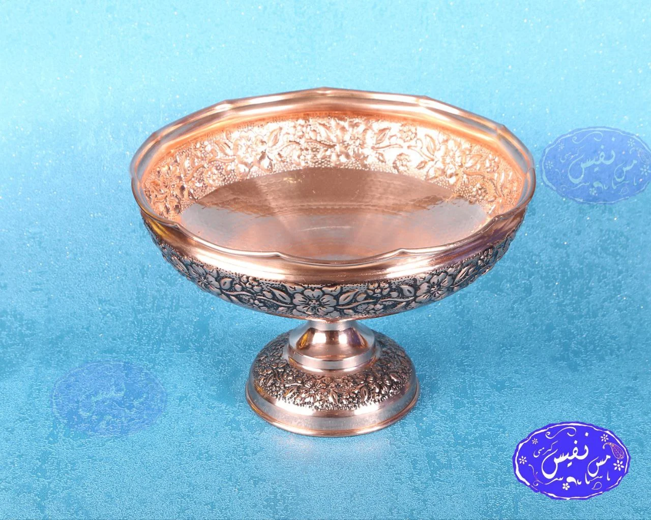 آجیل خوری مسی نگار