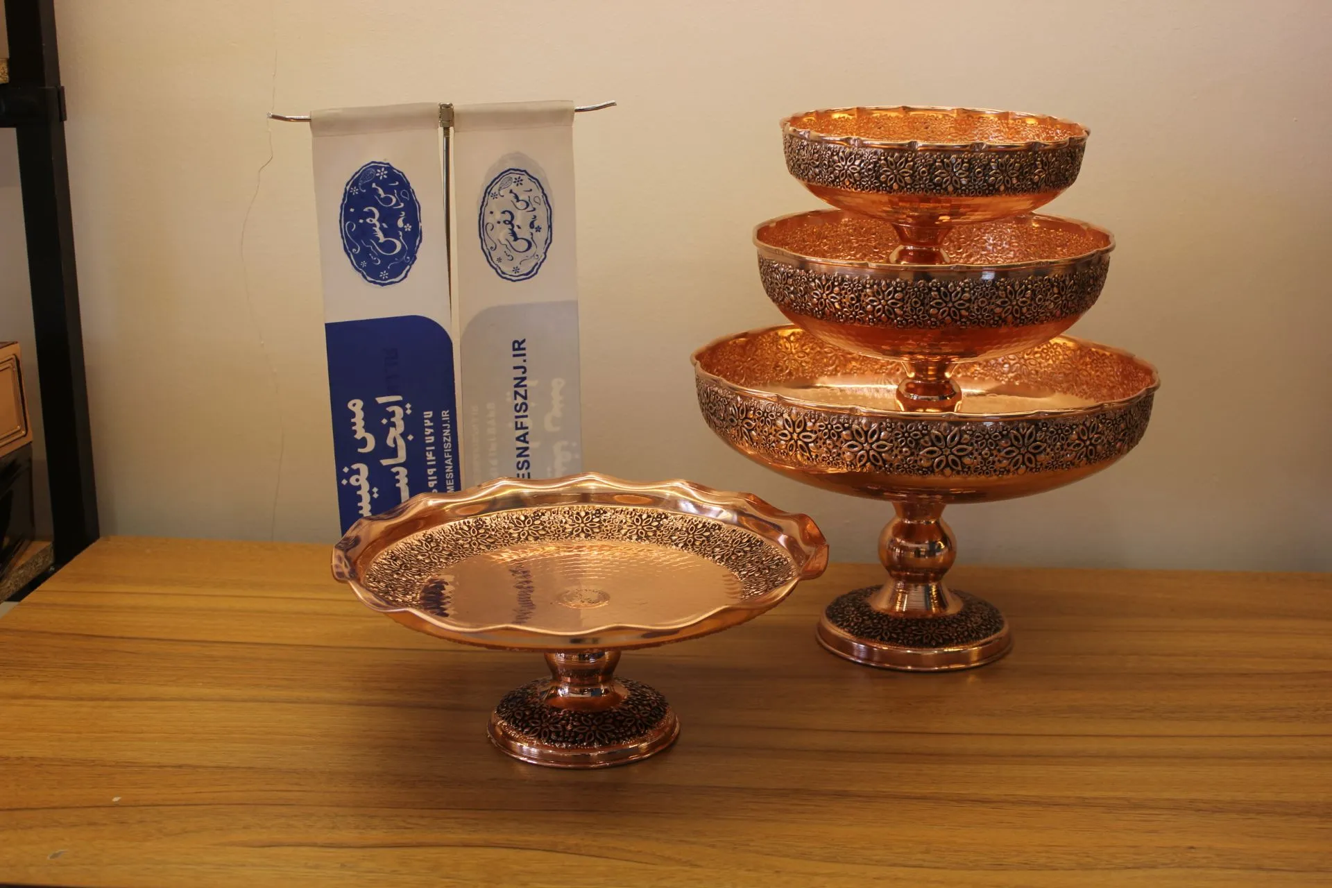 سرویس پذیرایی مسی گلبرگ ریز