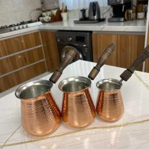 قهوه جوش مسی دسته چوبی سایز متوسط