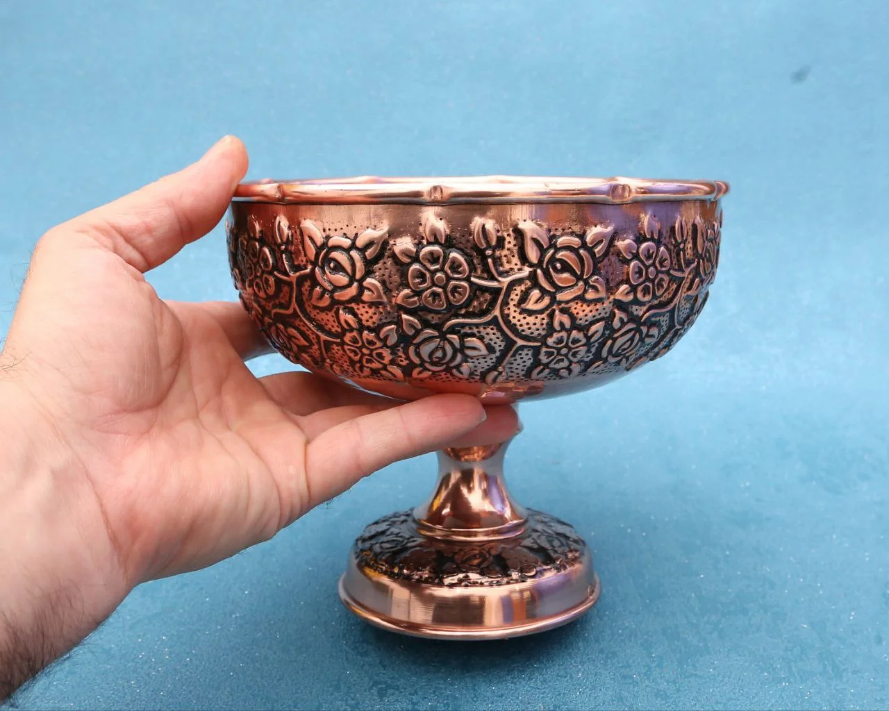 شکلات خوری مسی تک پایه بلند نقشینه