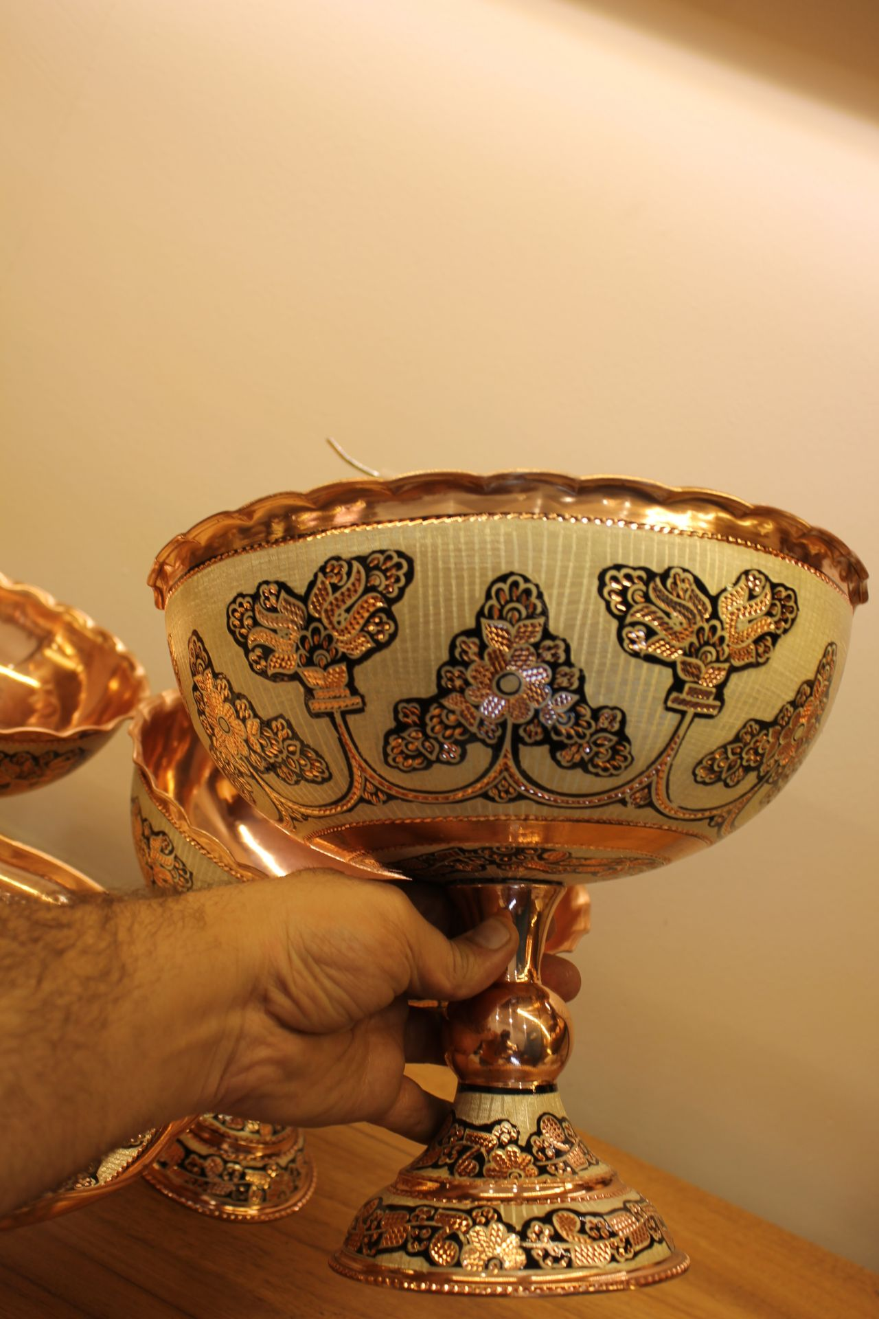 شکلات خوری مسی نقره کوب