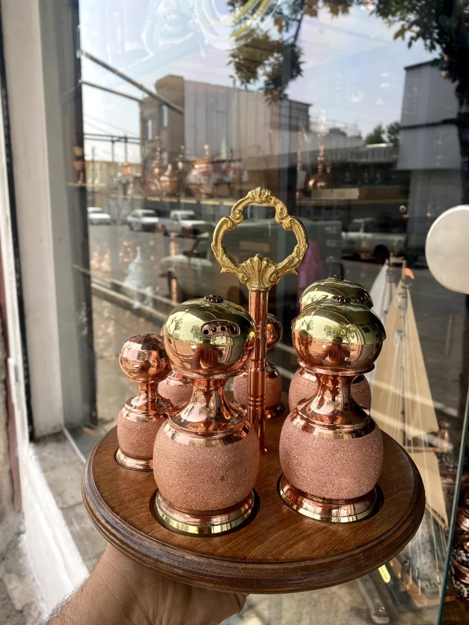 ادویه پاش و نمکدان مسی شنی