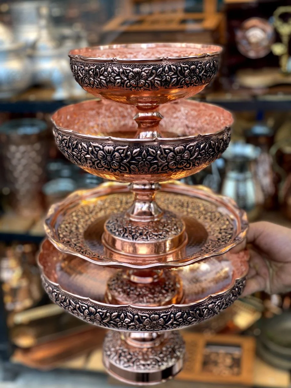 سرویس پذیرایی مسی گلبرگ نرگس