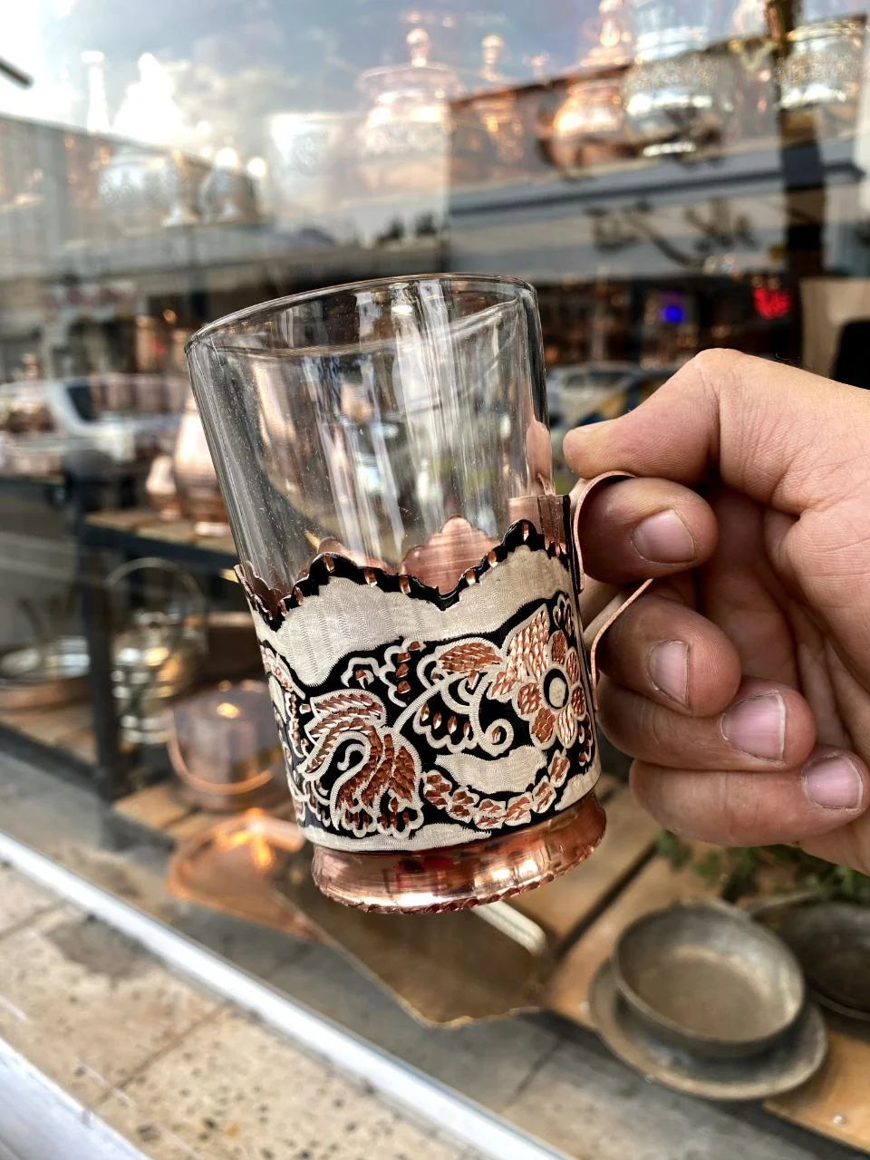 لیوان مسی نقرهکوب